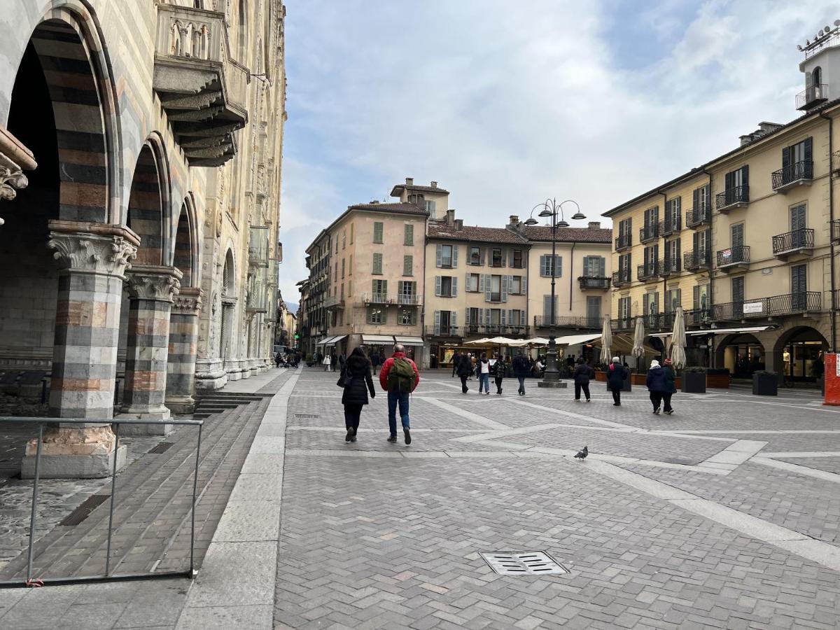 Appartamento Nel Centro Di Como Buitenkant foto